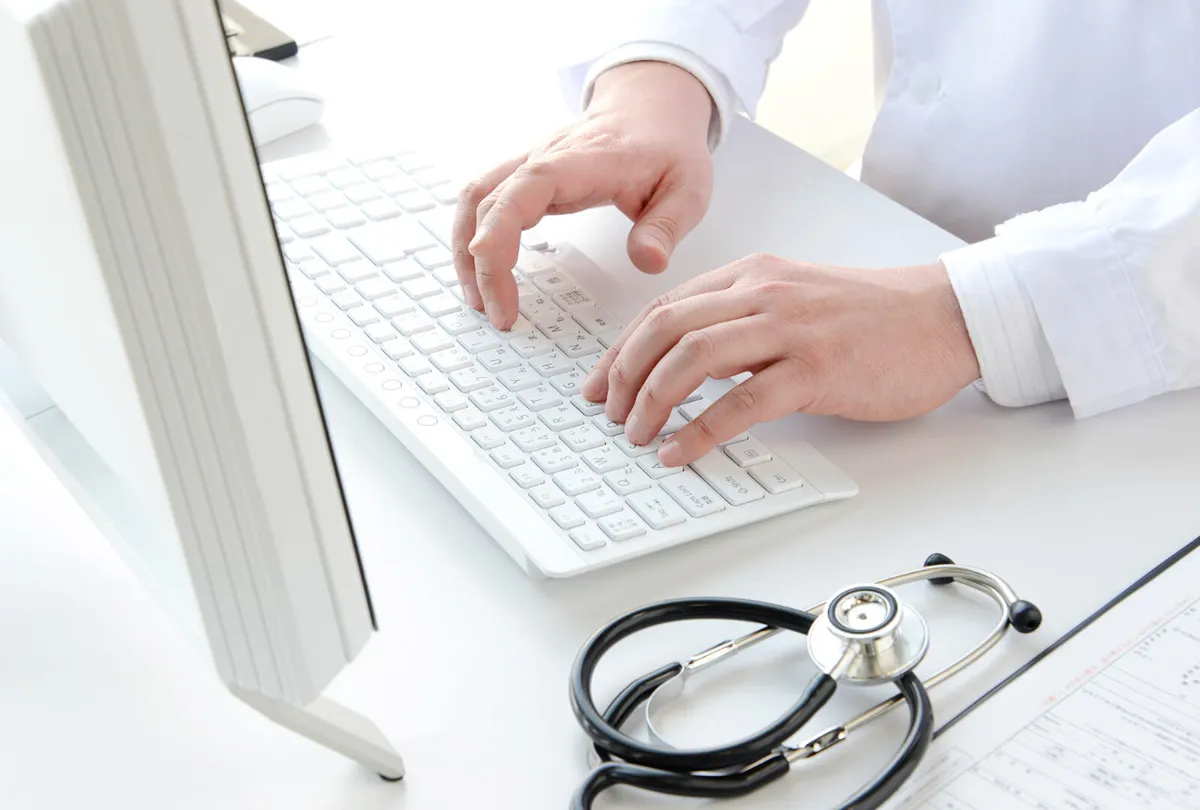 カルテ準備・記載